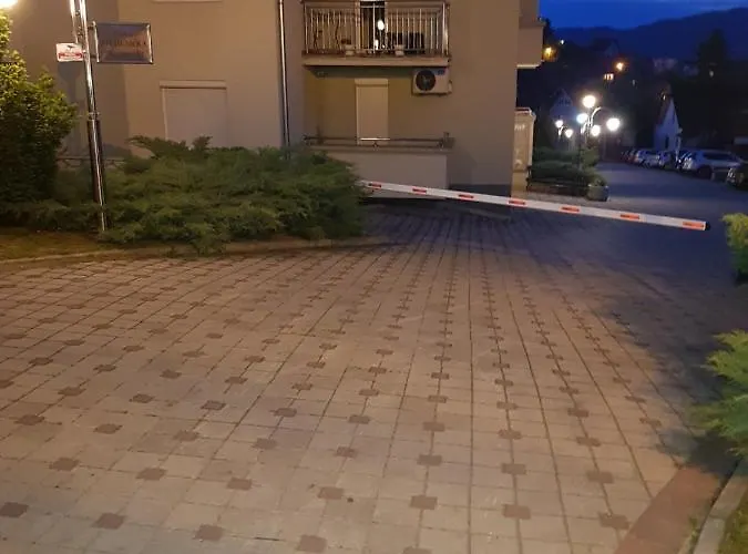 Jovanovic Lägenhet *